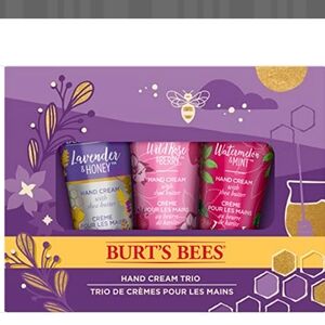 Burt's Bees Hand & Foot Care Gift Set in Purple and Pink
